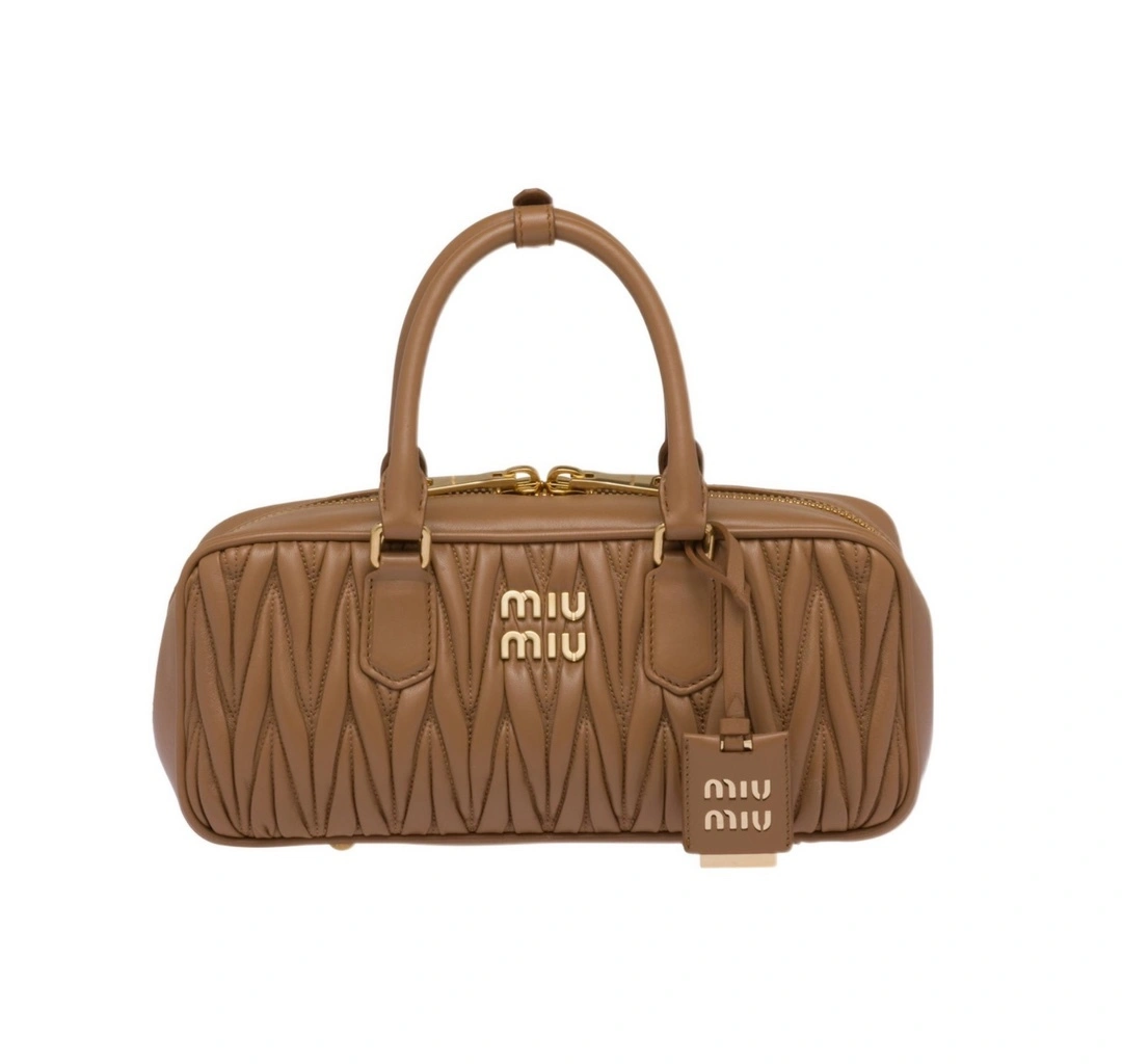 &MOMO-- 5BB148-N88-F098L-V-OOT item:D-B063A0421S