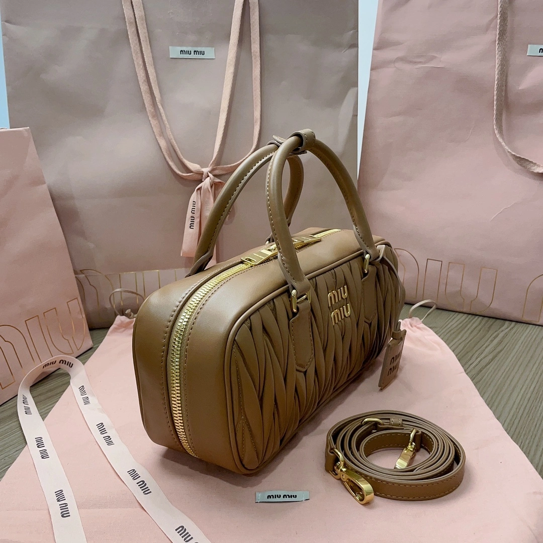 &MOMO-- 5BB148-N88-F098L-V-OOT item:D-B063A0421S