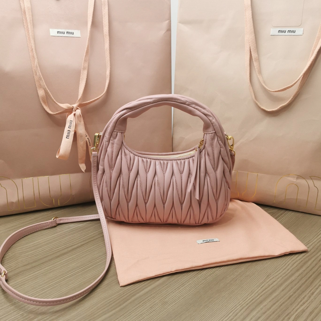 MOMO-- 5BC125-N88-F0E18-V-OOY item：C-B063I1330V