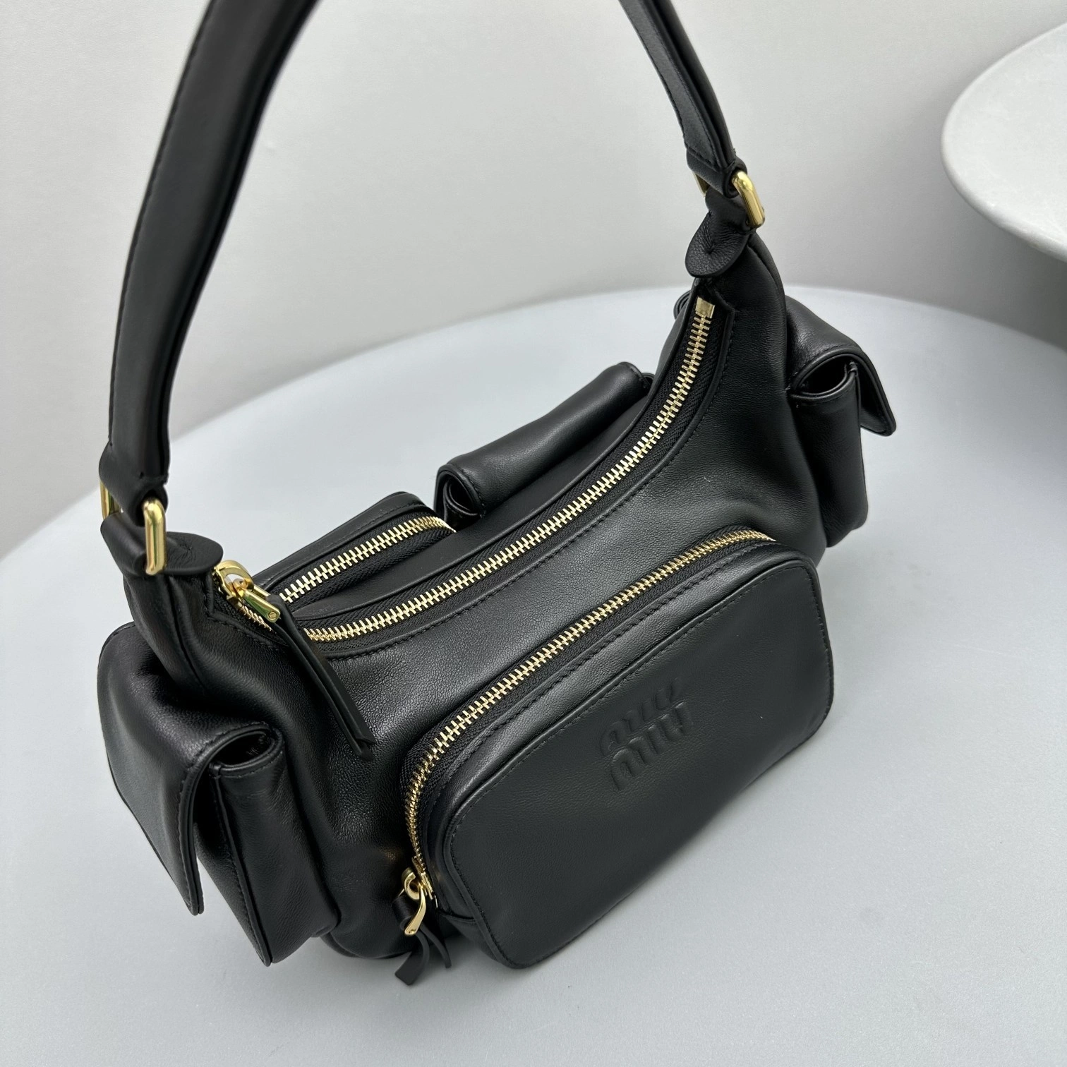 MOMO-- 5BC146-2F8N-F0002-V-OOO high quality version item：C-B007H1837R