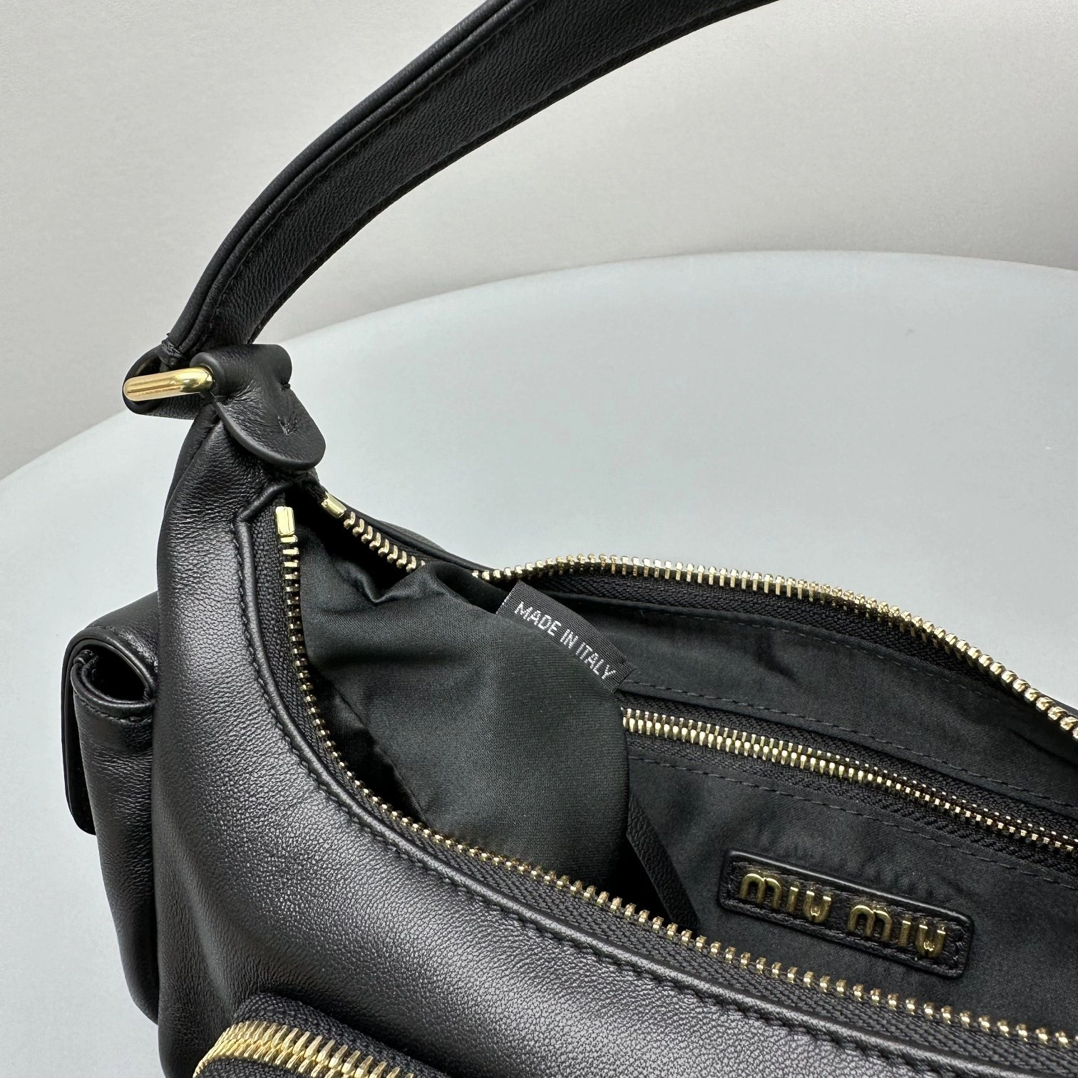 MOMO-- 5BC146-2F8N-F0002-V-OOO high quality version item：C-B007H1837R