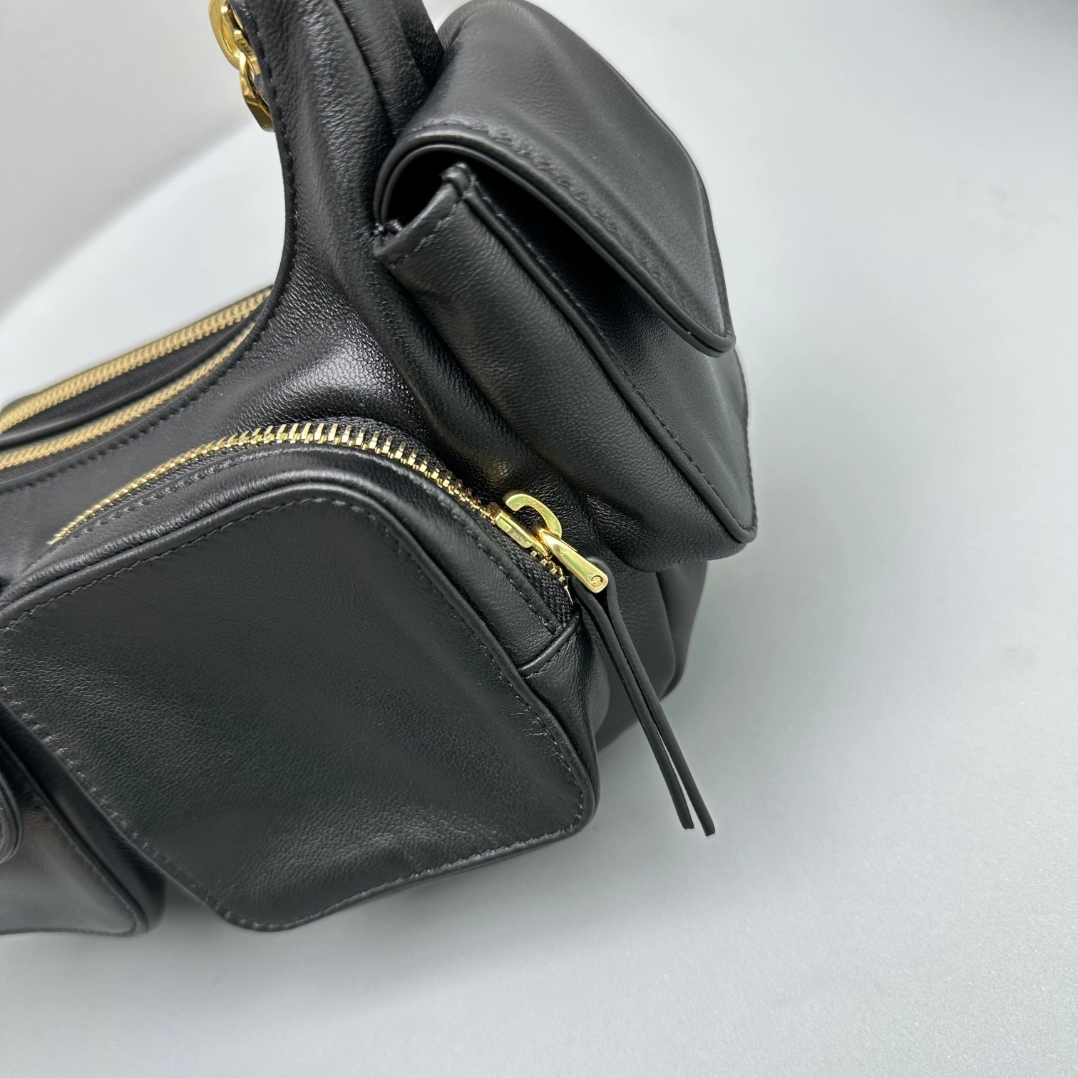 MOMO-- 5BC146-2F8N-F0002-V-OOO high quality version item：C-B007H1837R