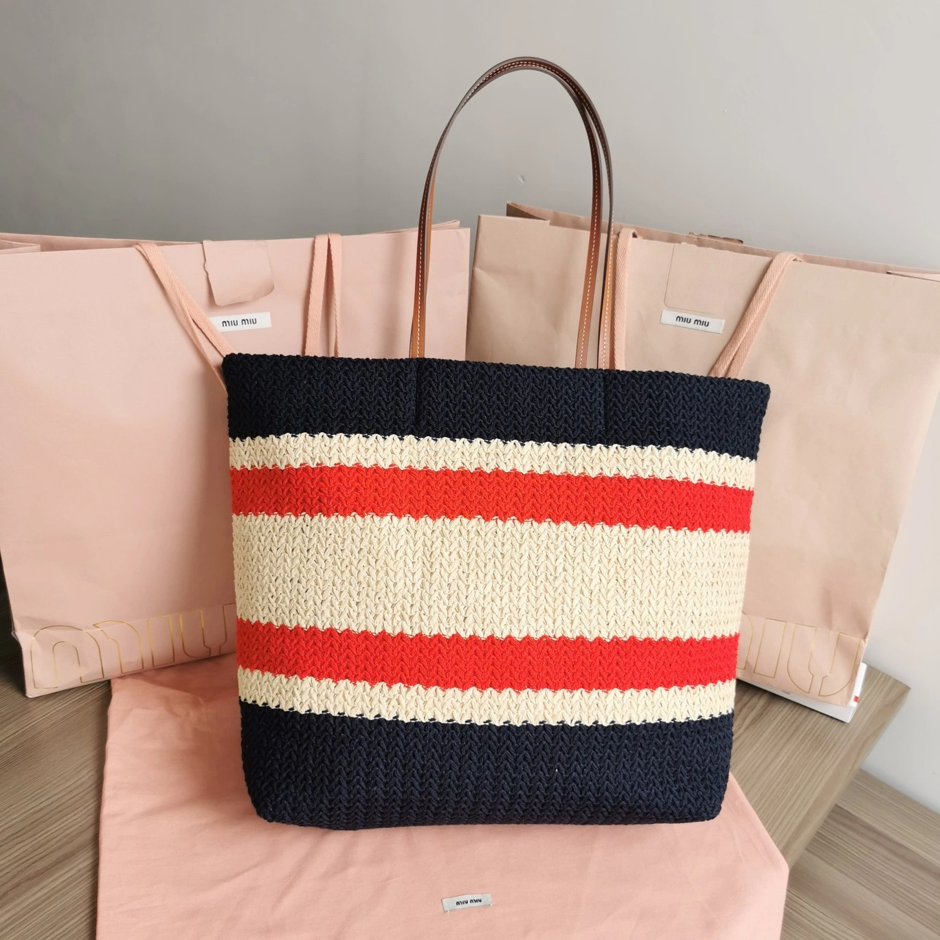 MOMO-- 5BG2282DO3F075R item:D-B063A0431S