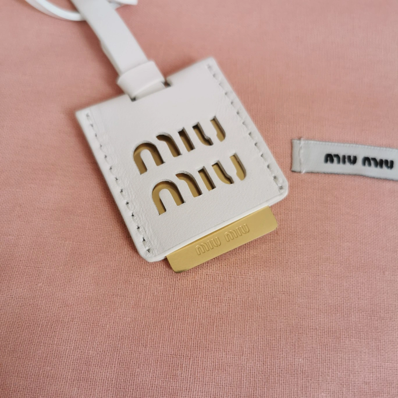 MOMO-- 5BP045-N88-F0009-V-OLO item:D-B063A0426S