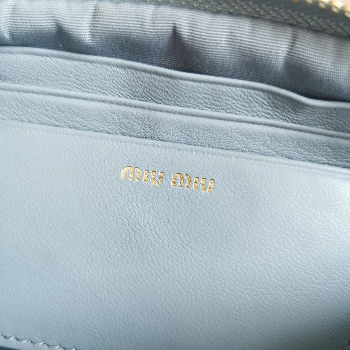 MOMO-- 5BP045-N88-F0591-V-OLO item:D-B063A0524S