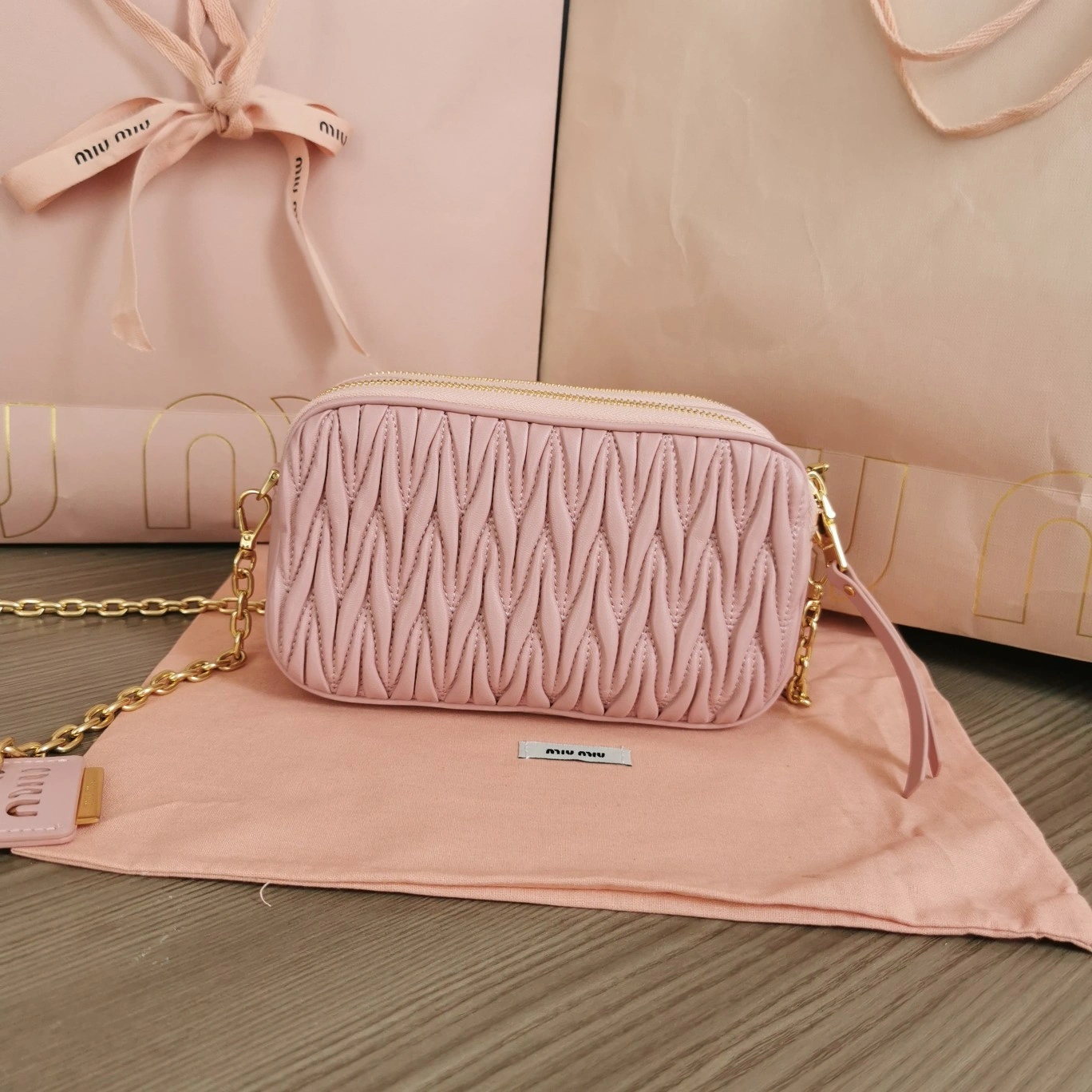 MOMO-- 5BP045-VOL-ON88F-0-E18 item:D-B063A0428S