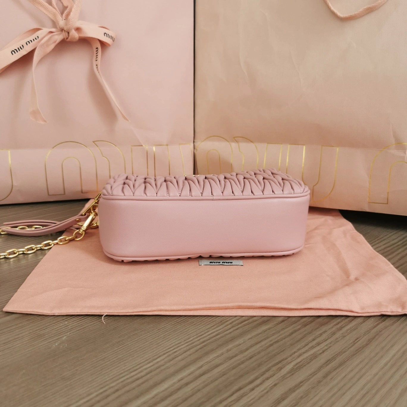 MOMO-- 5BP045-VOL-ON88F-0-E18 item:D-B063A0428S