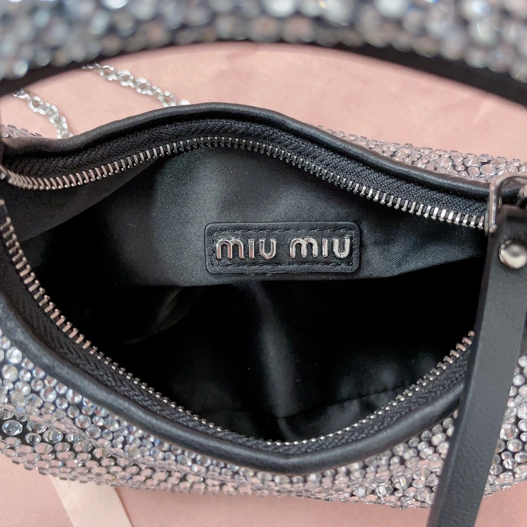 MOMO-- 5BP078-2D5H-F0002-V-COO item:D-B063B1701R