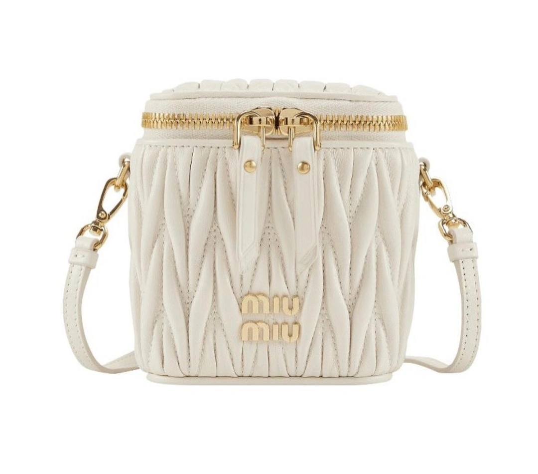 MOMO-- 5NR018-2FPP-F0009 item:D-B063A0417S