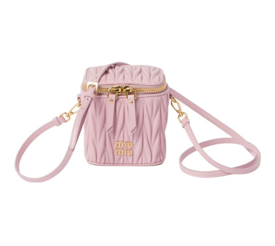 MOMO-- 5NR018-2FPP-F0E18 item:D-B063A0416S