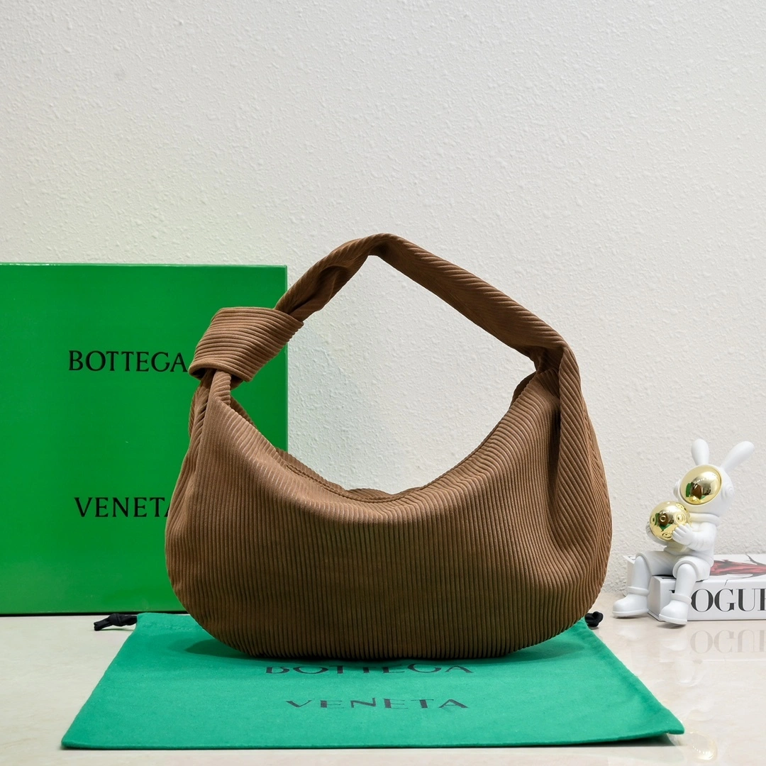 MOMO-- 600261V38S12282 sheepskin Jodie Intreccio item:C-B134L0915R