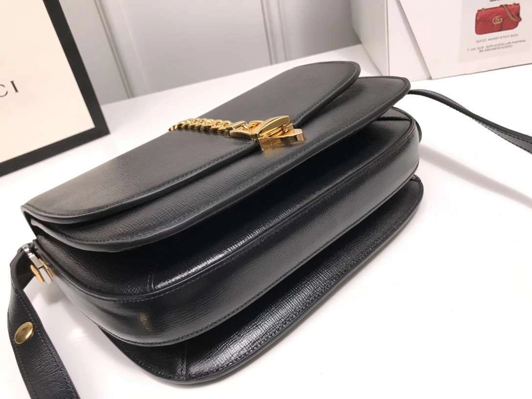 *MOMO---601067 cowhide item : A-B00H0325