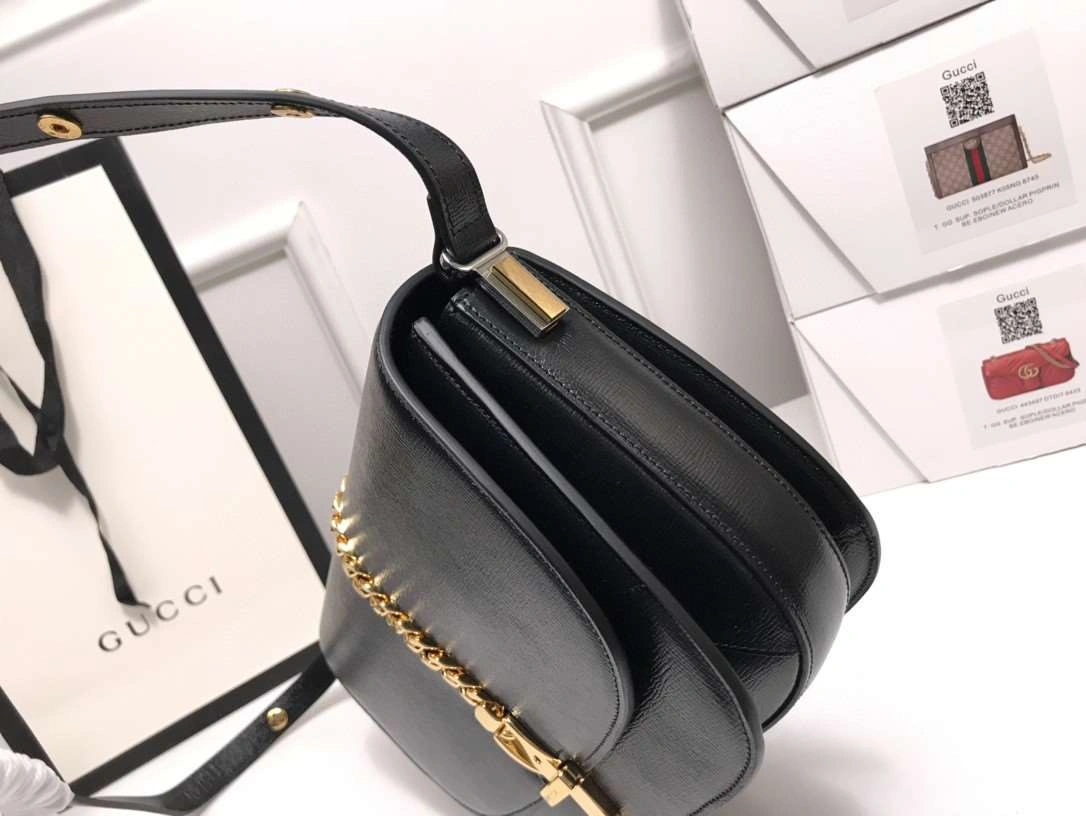 *MOMO---601067 cowhide item : A-B00H0325