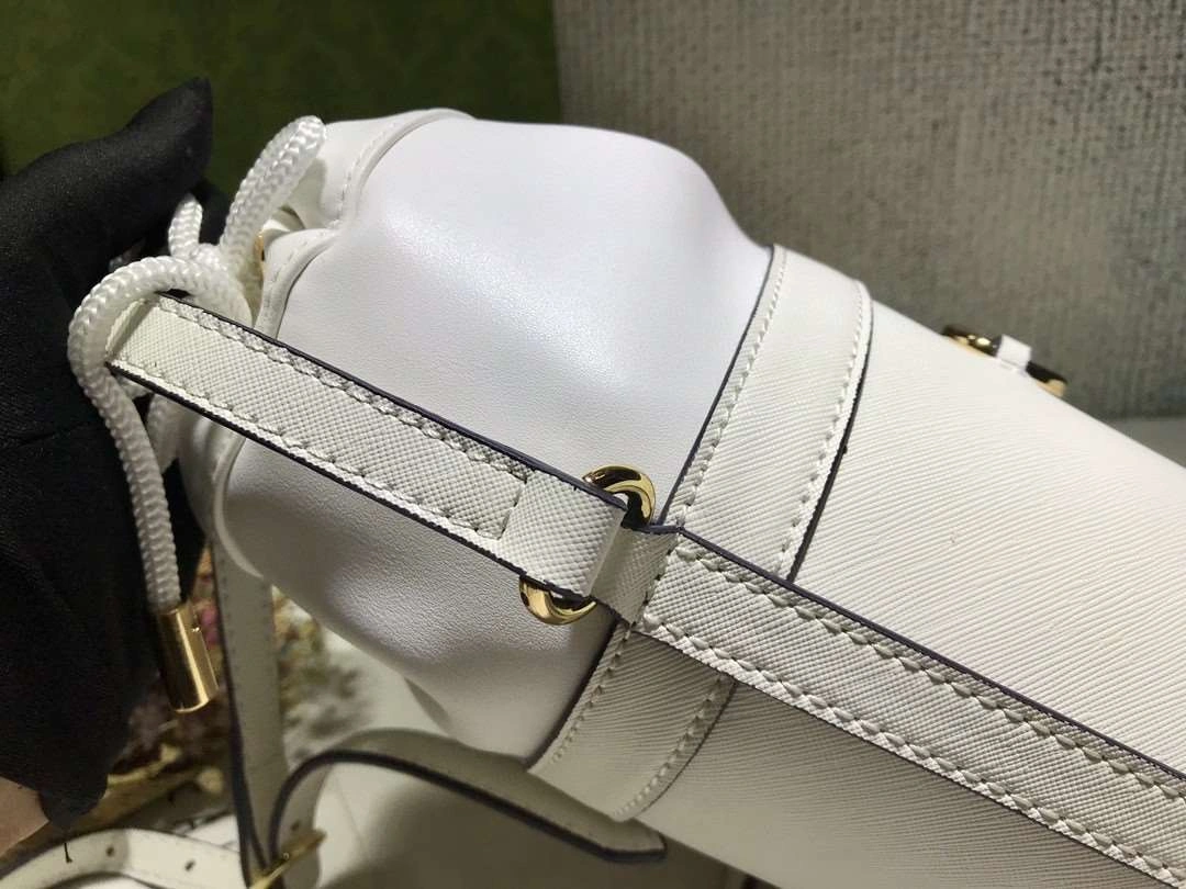 *MOMO---602118 cowhide item : A-B00H0106