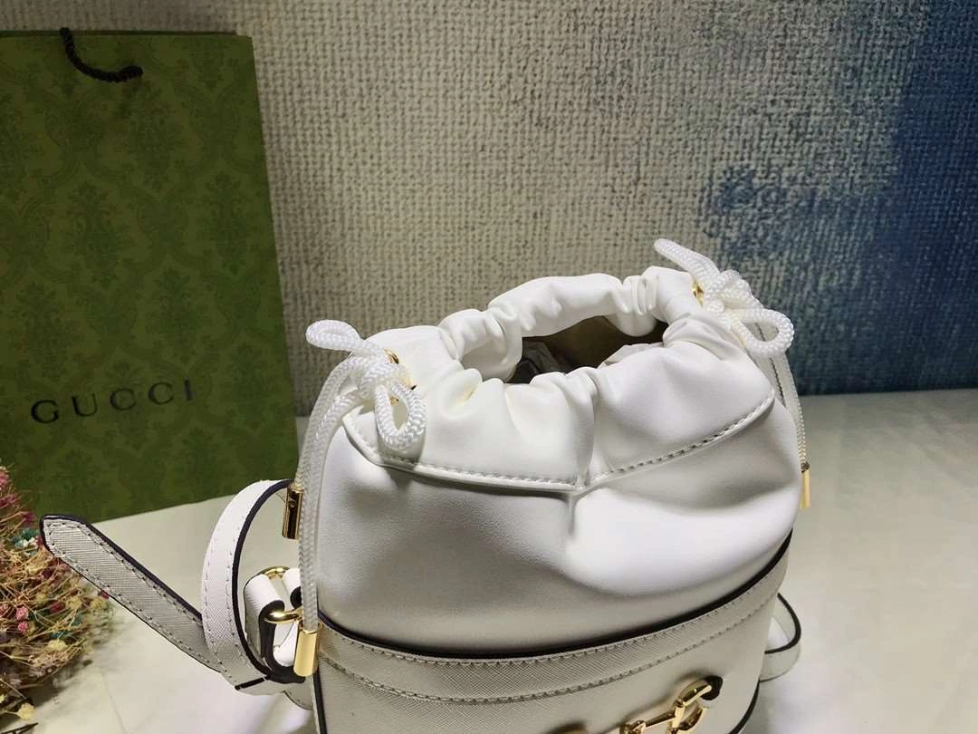*MOMO---602118 cowhide item : A-B00H0106