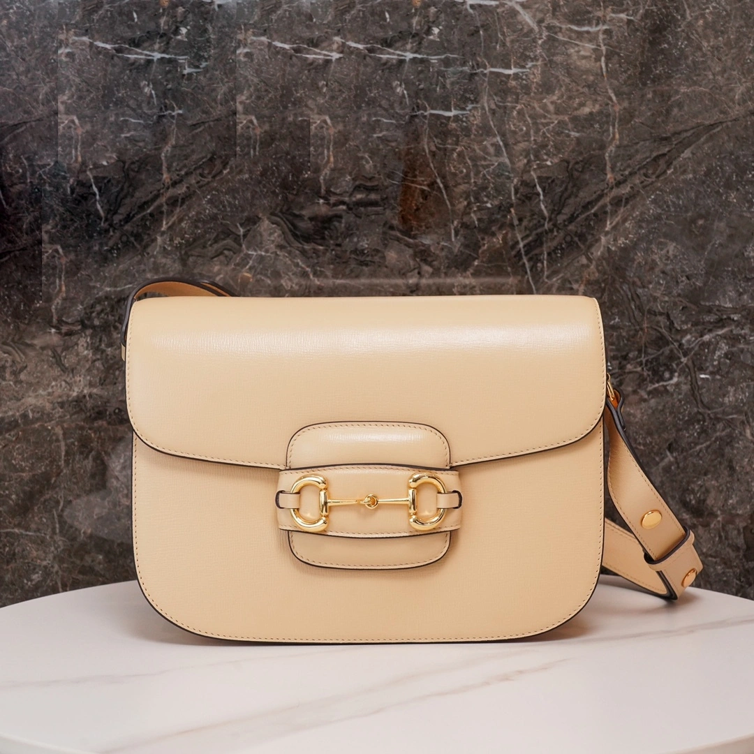 MOMO-- 602204-1DB0G-9830 high quality version item：C-B461H0711Q
