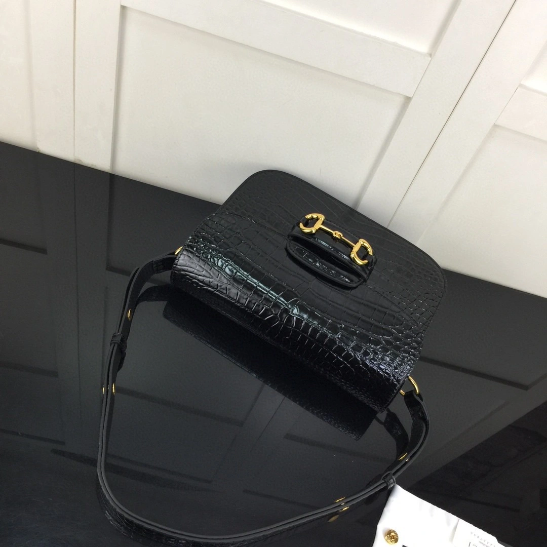 MOMO---602204 item : A-B00H1905A