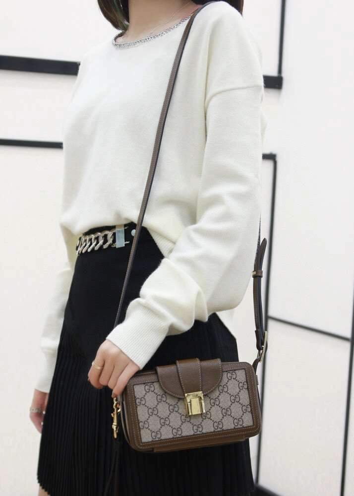 MOMO-- 614368，item : 173B75C0706