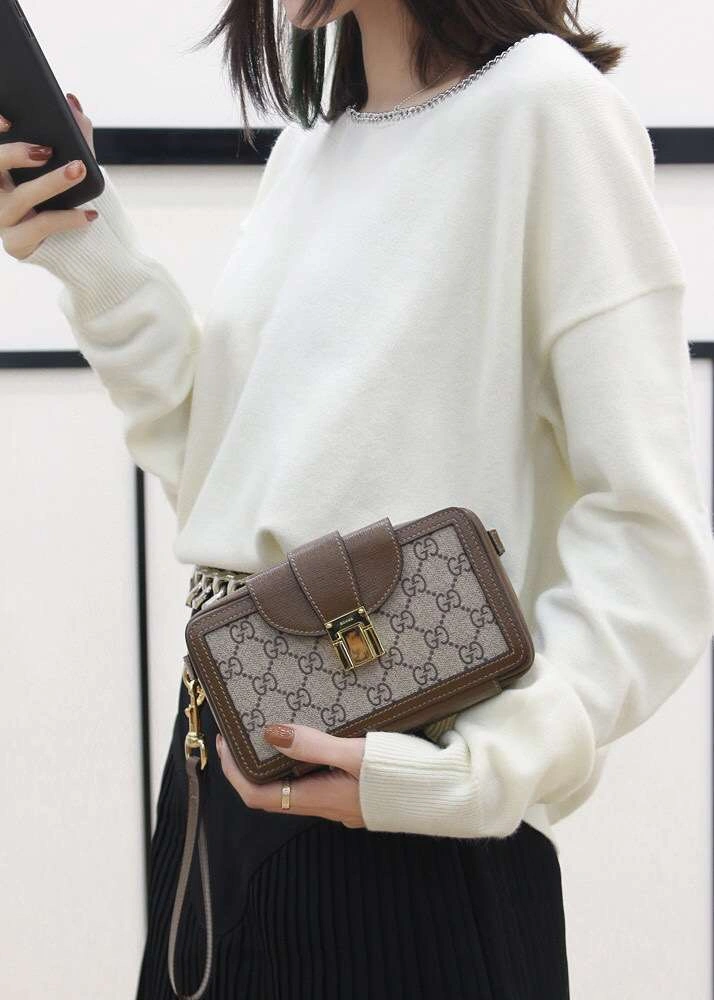 MOMO-- 614368，item : 173B75C0706