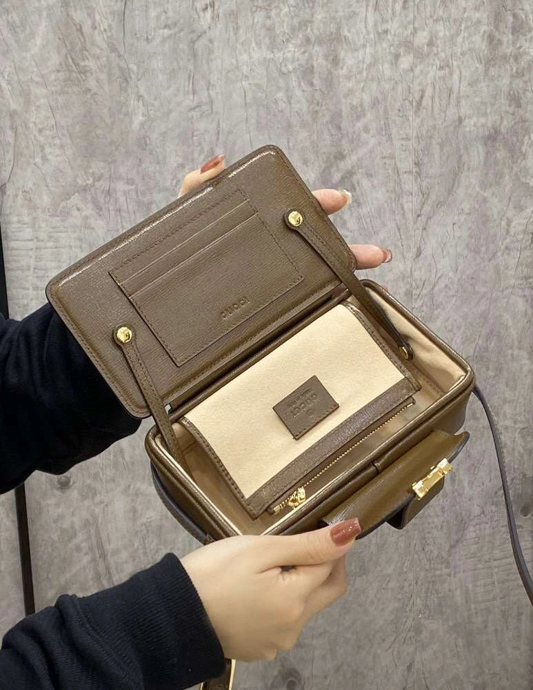 MOMO-- 614368，item : 173B75C0706