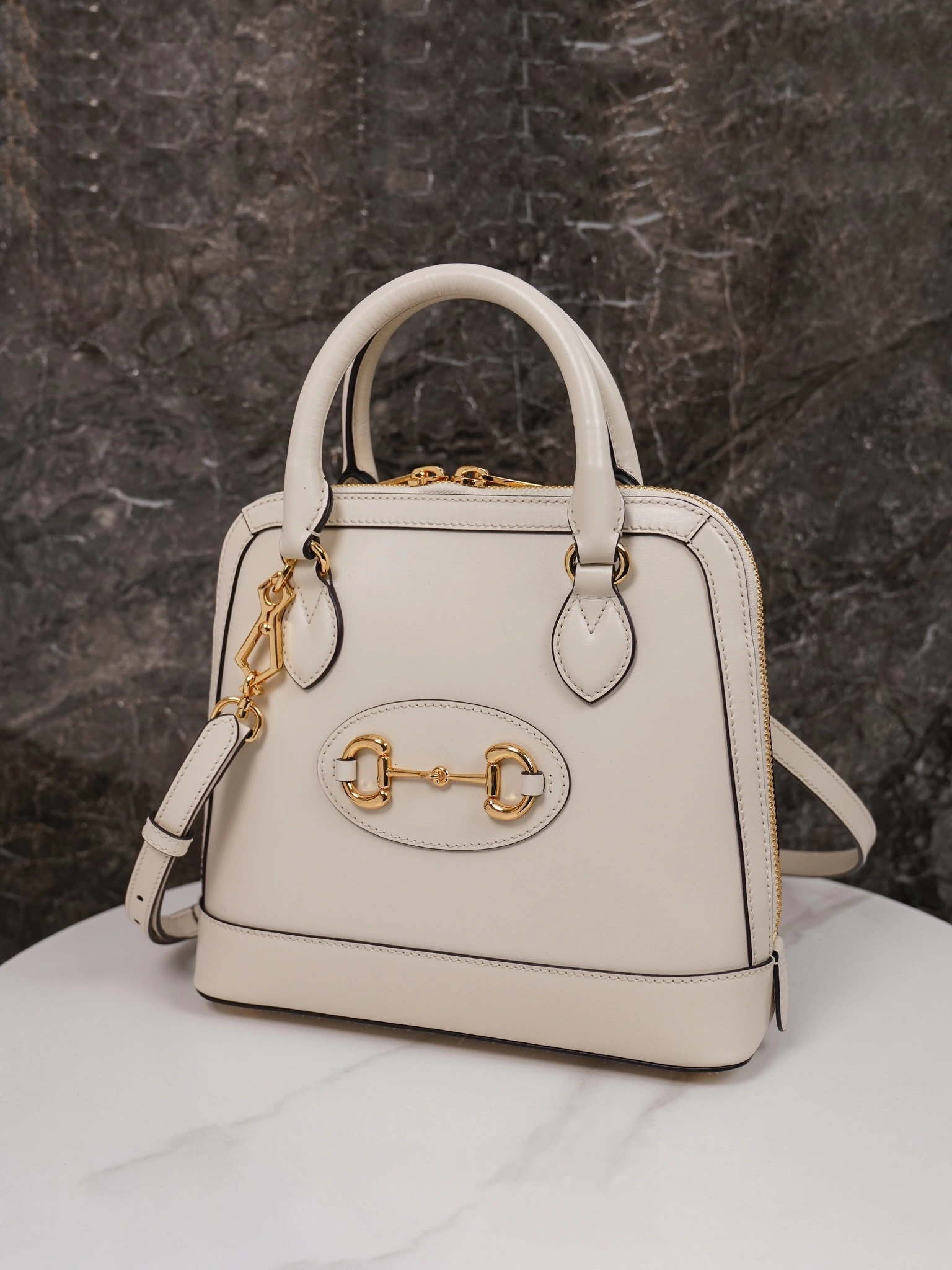 MOMO-- 621220-0YK0G-9022 high quality version item：C-B461H1793Q