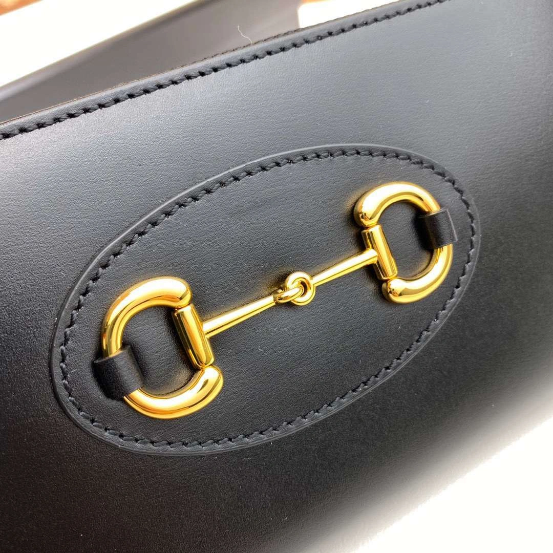 *MOMO---621889 item : 063B24E2501