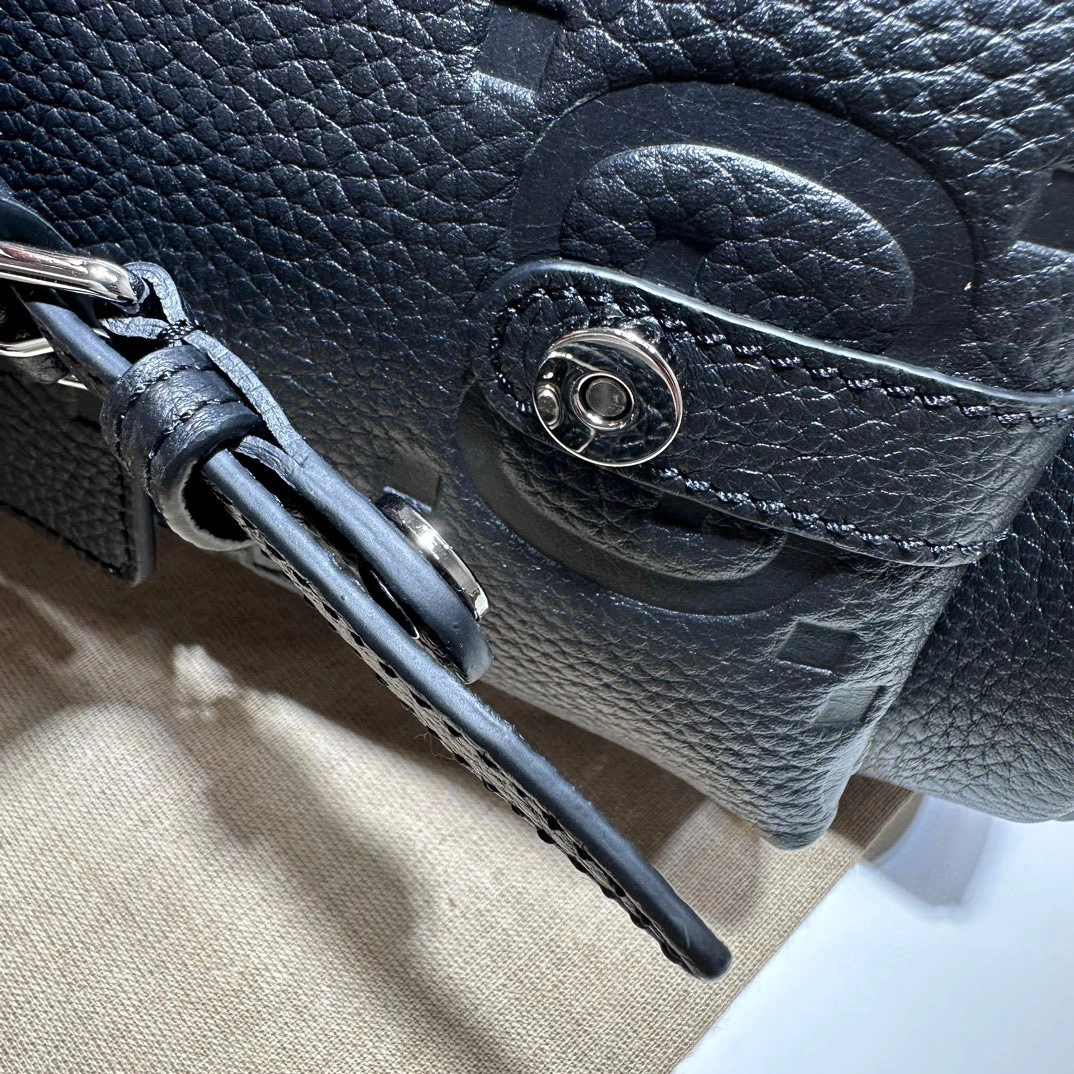 MOMO-- ‎625770 AABZF 1000 625770-AABZF-1000 item：C-B063H0215R