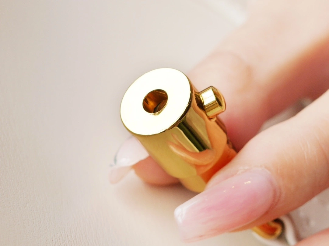 MOMO-- 637091-10O0G-9022 high quality version item：C-B461H1611Q