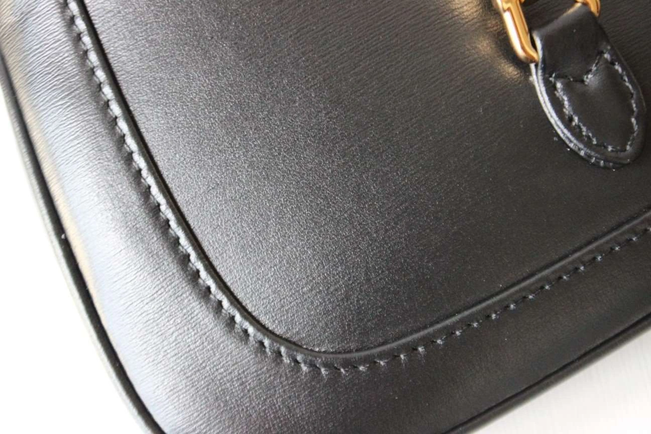 *MOMO---637091 cowhide item : A-B191H0221