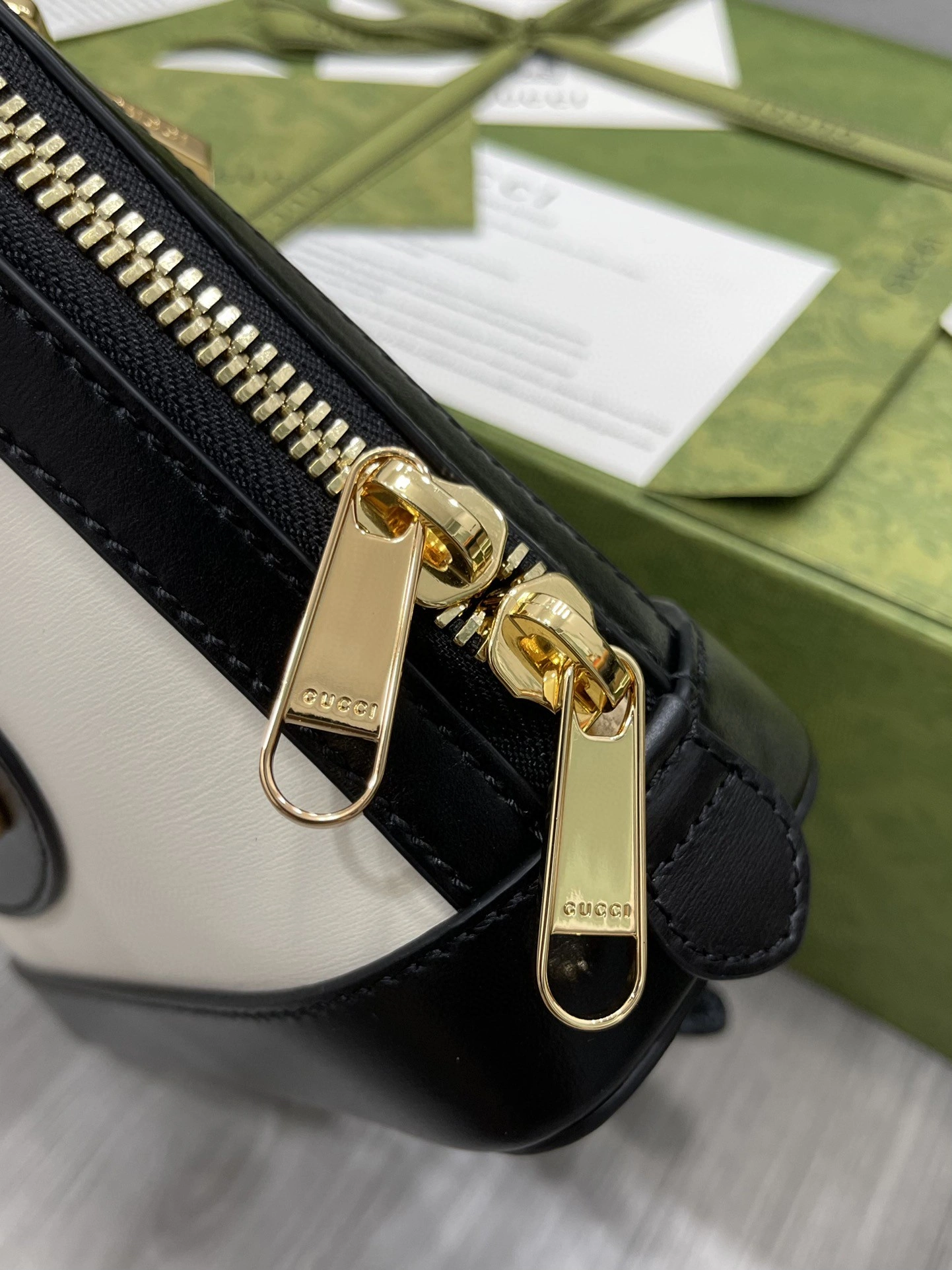 MOMO---640716 item : A-B242H0423A