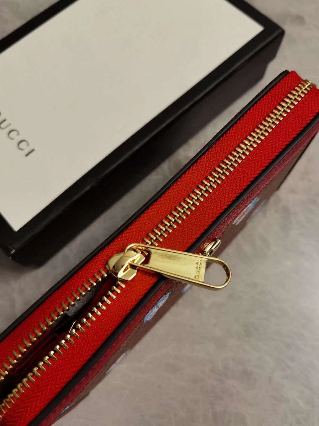 MOMO-- 647787 item : 202B27C3117