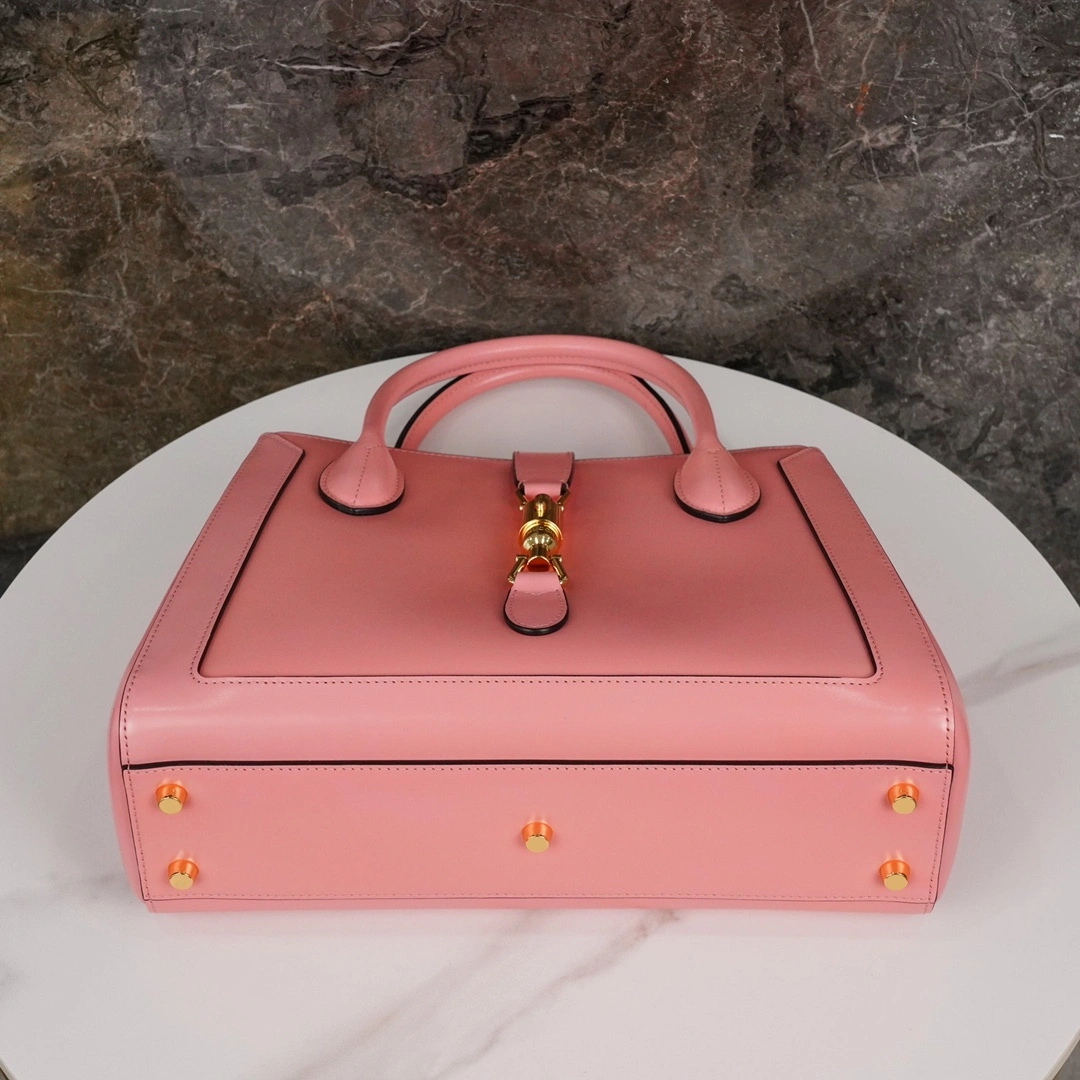 MOMO-- 649016-0YK0G-5815 high quality version item：C-B461H1630Q