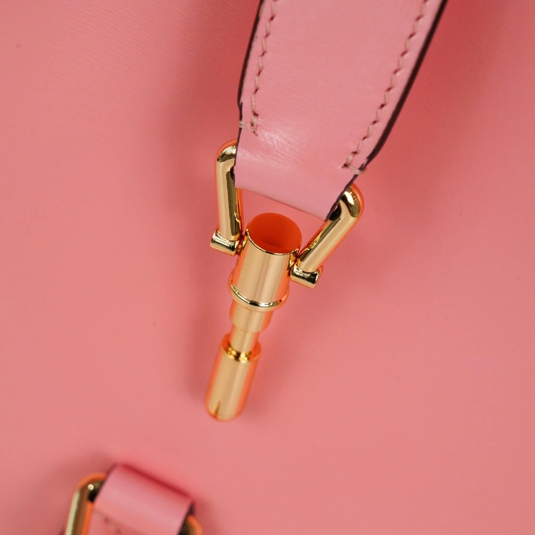 MOMO-- 649016-0YK0G-5815 high quality version item：C-B461H1630Q