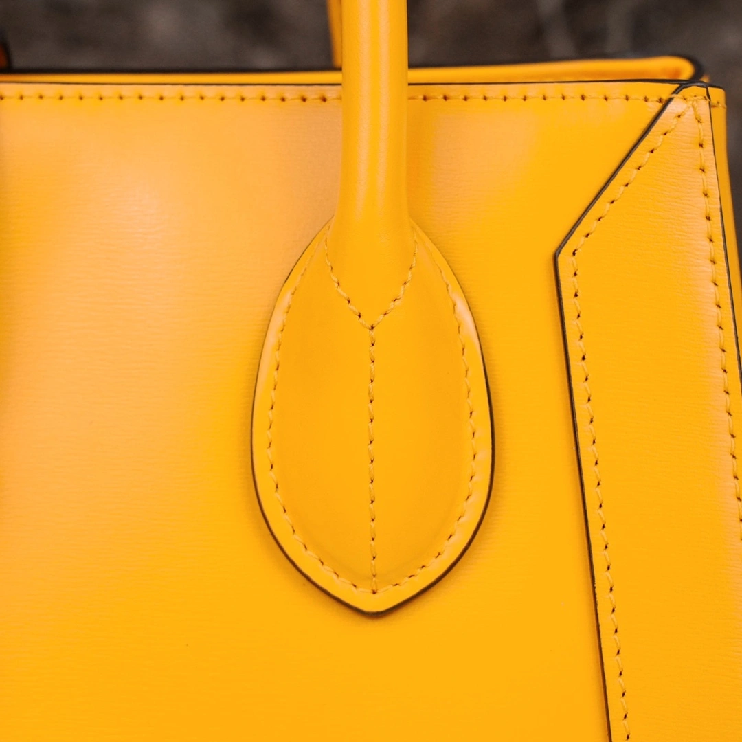 MOMO-- 649016-0YK0G-7636 high quality version item：C-B461H1632Q