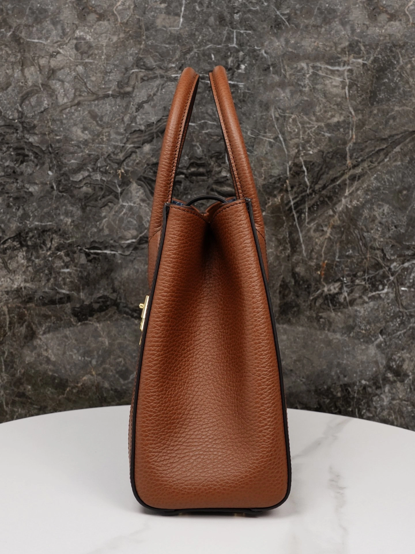 MOMO-- 649016-2KQGG-8375 high quality version item：C-B461H1629Q