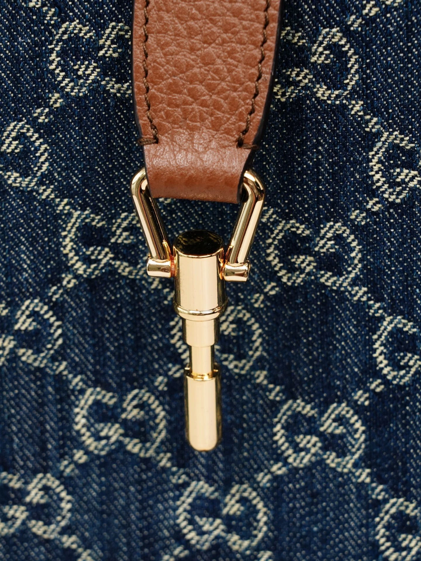 MOMO-- 649016-2KQGG-8375 high quality version item：C-B461H1629Q