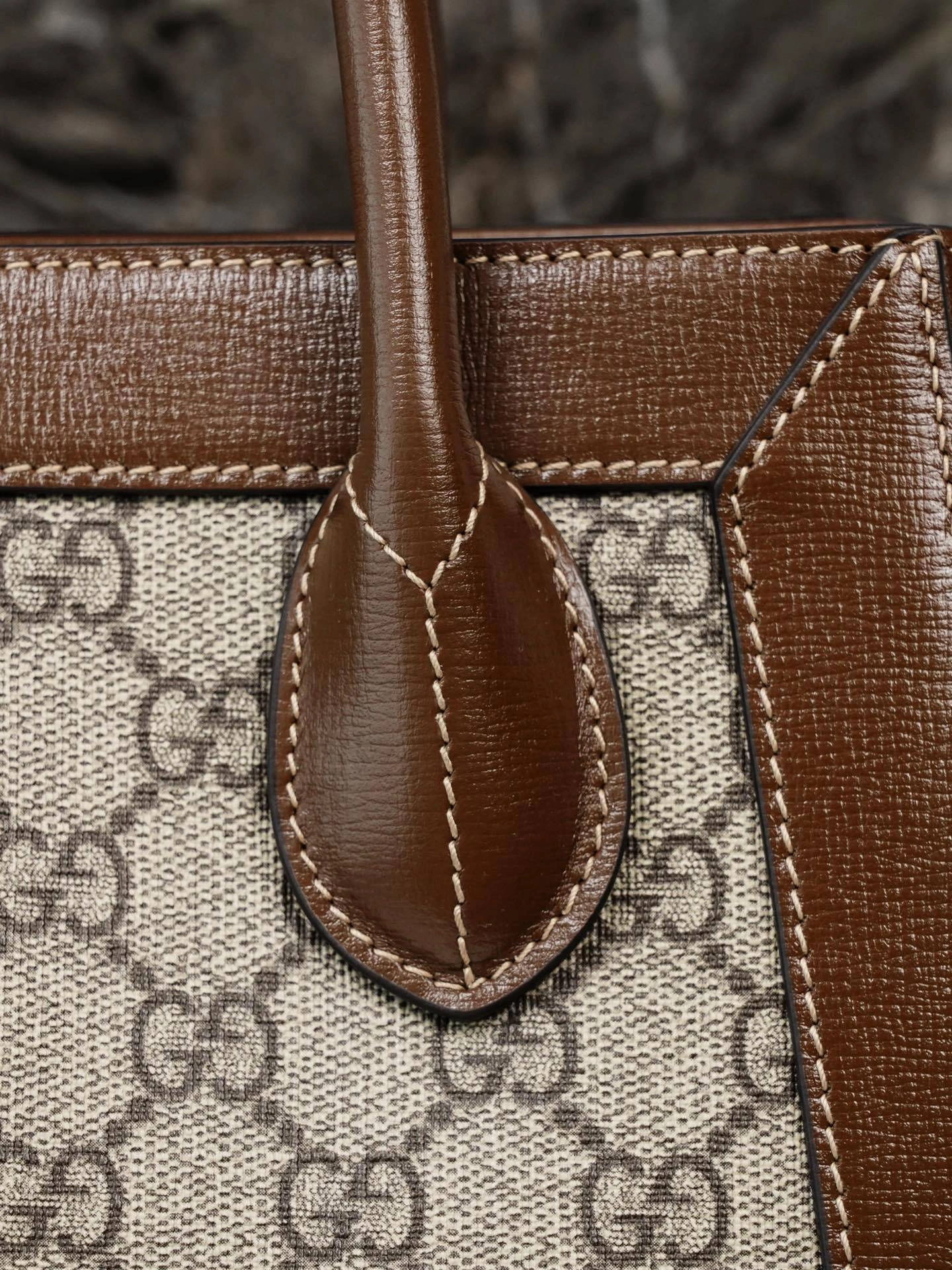 MOMO-- 649016HUHHG8565 high quality version item：C-B461H1628Q