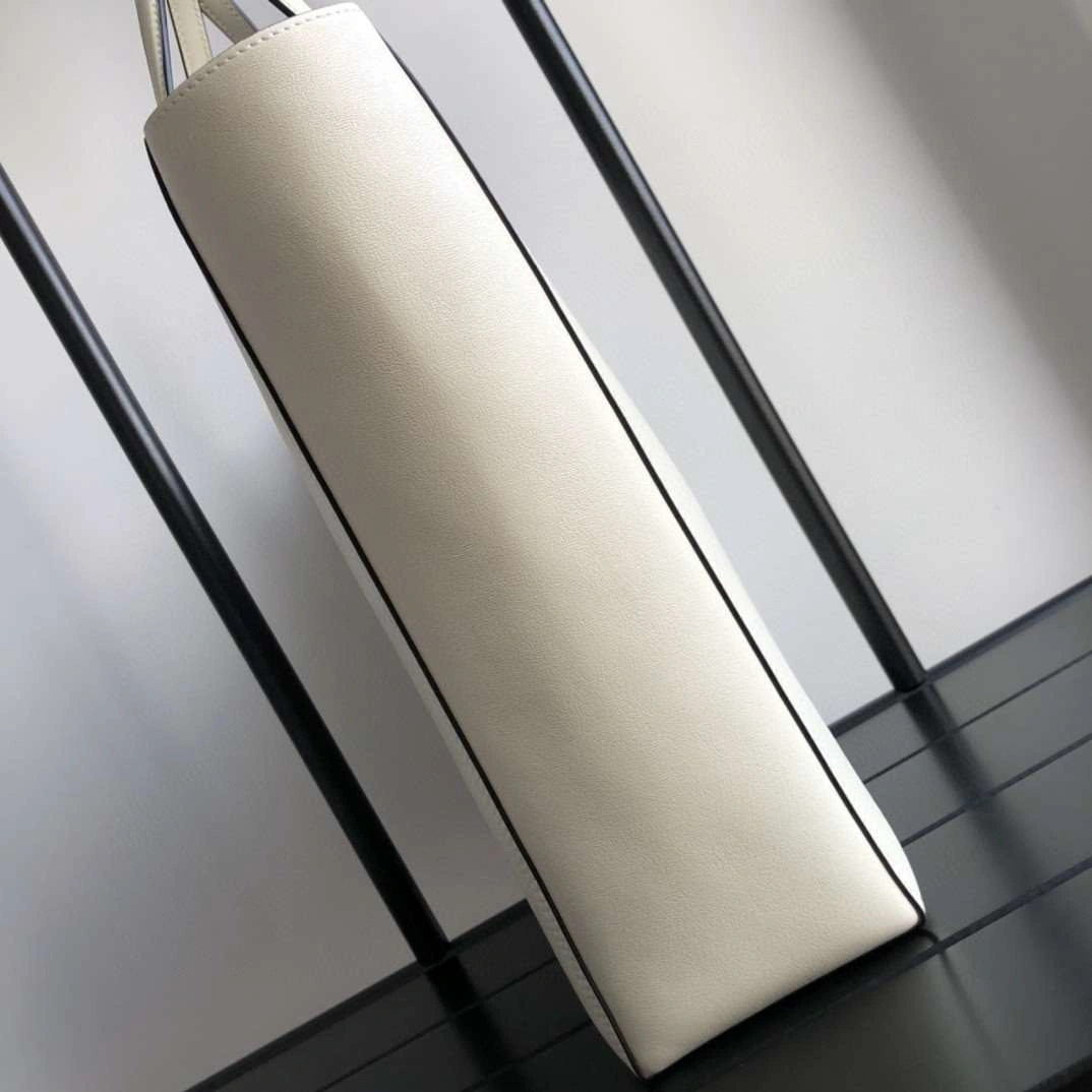 *MOMO---649577 item : A-B00H0409