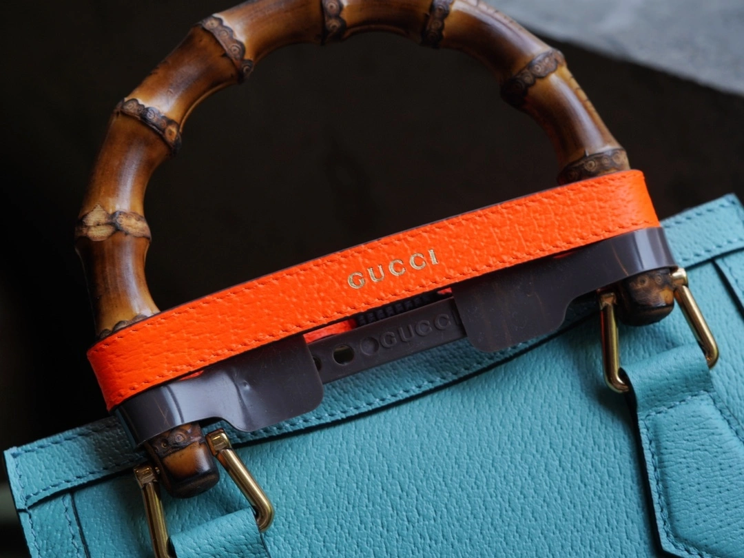 MOMO-- 655661-17QDT-4972 high quality version item：C-B461H1627Q