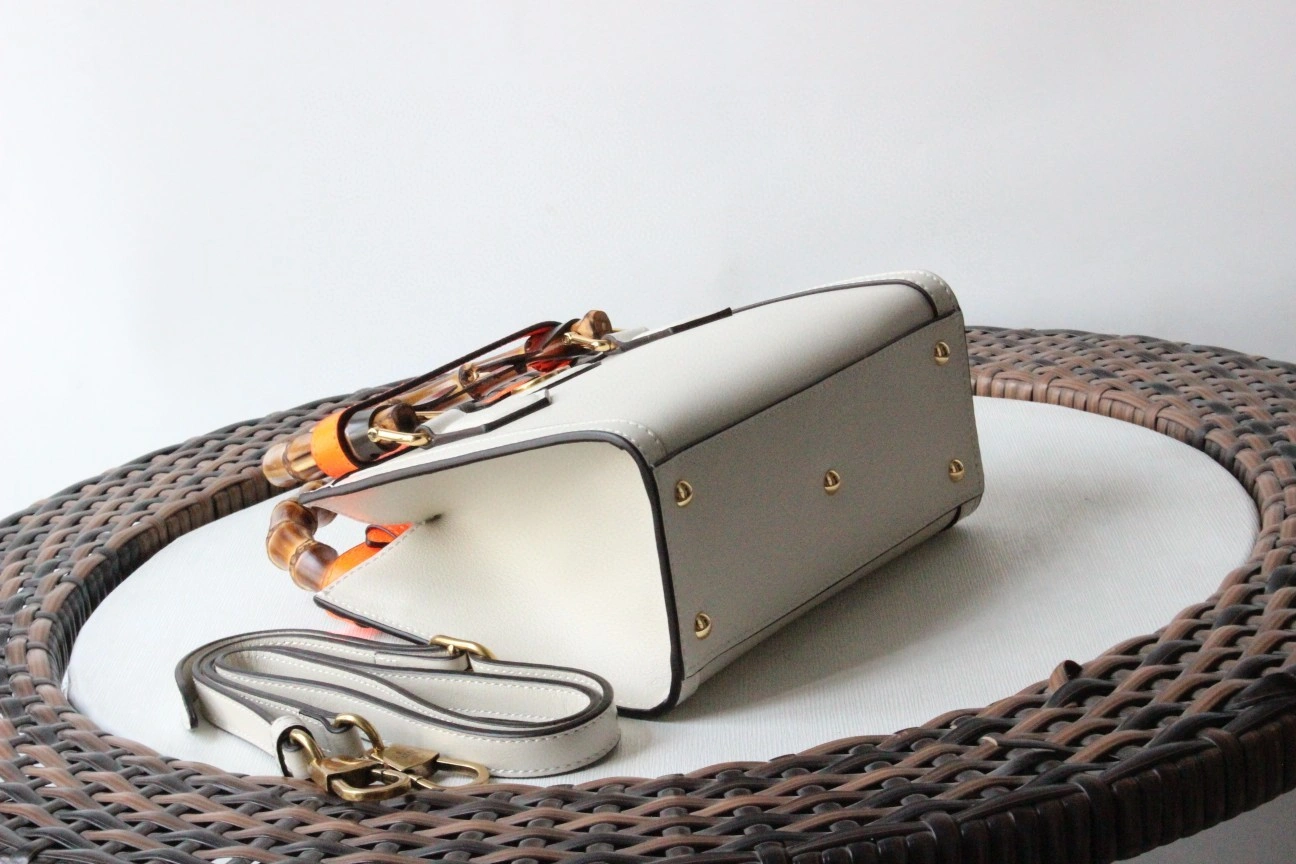 MOMO---：655661 cowhide item : A-B191H0337A