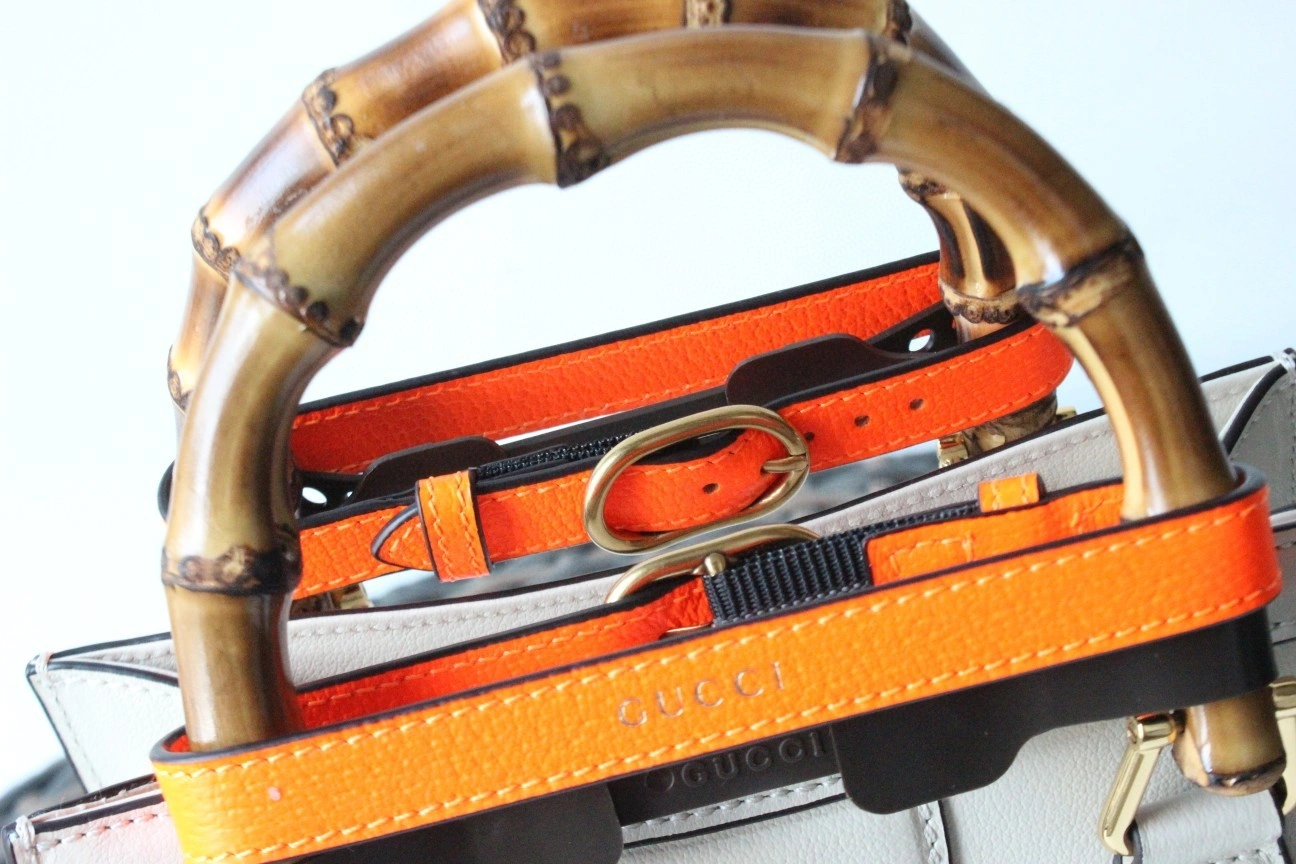 MOMO---：655661 cowhide item : A-B191H0337A