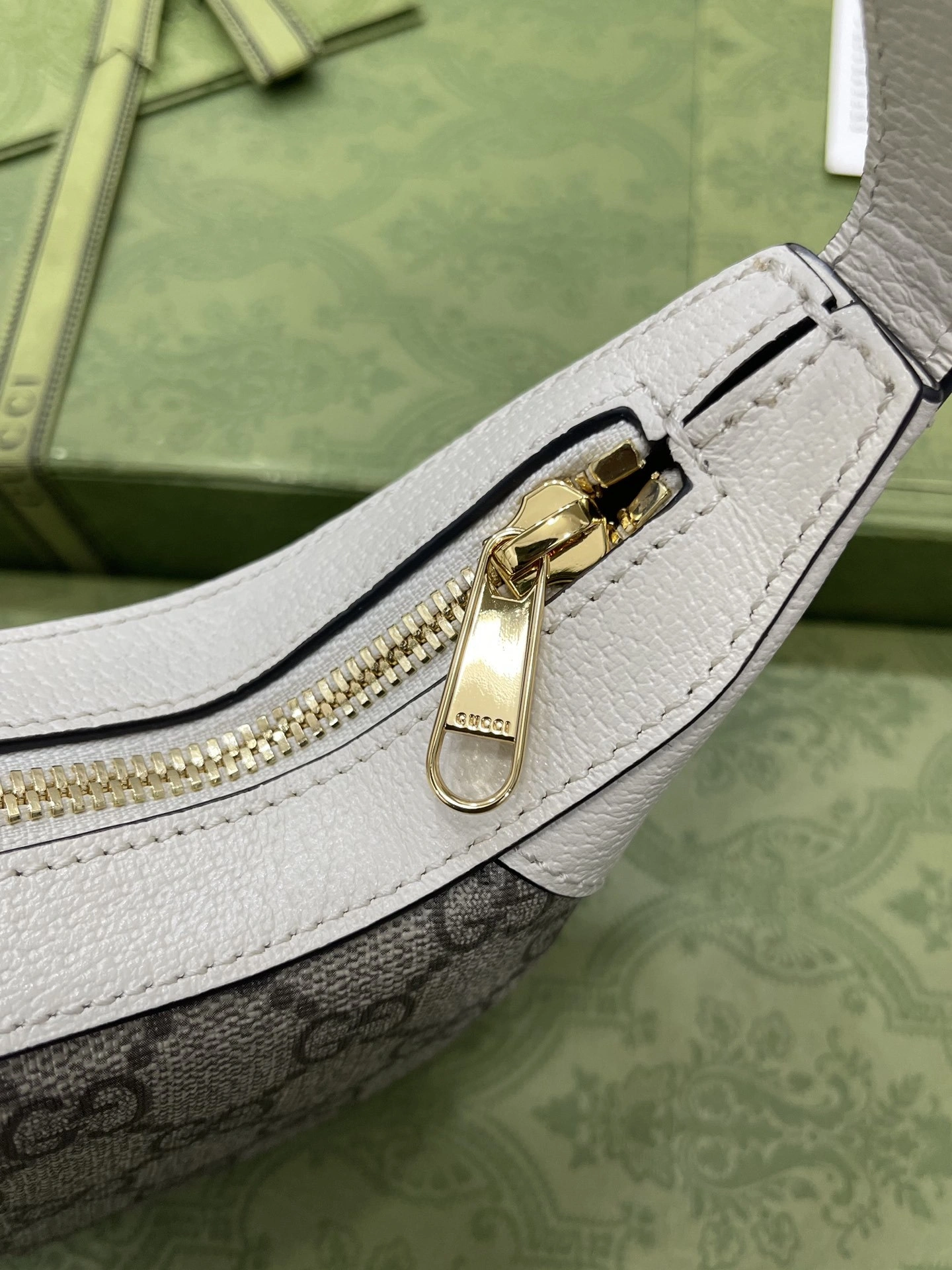 MOMO-- 658551-96IWG-9794 high quality version item：C-B007F1831R