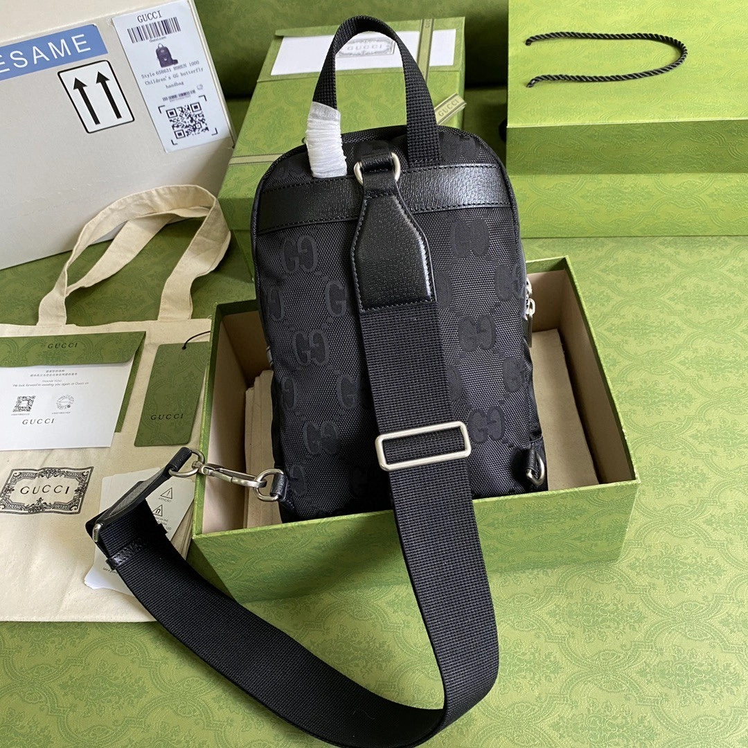 MOMO---658631 item : A-B040H0554WA