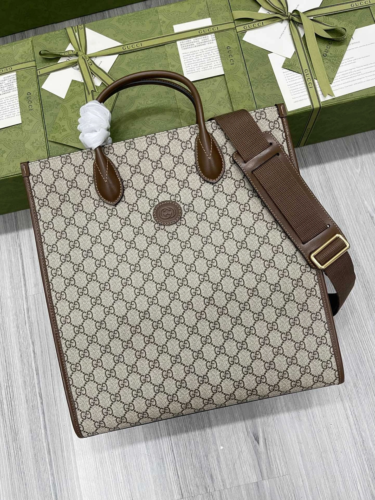 MOMO-- 674155-92THG-8563 high quality version item：C-B007F1847R