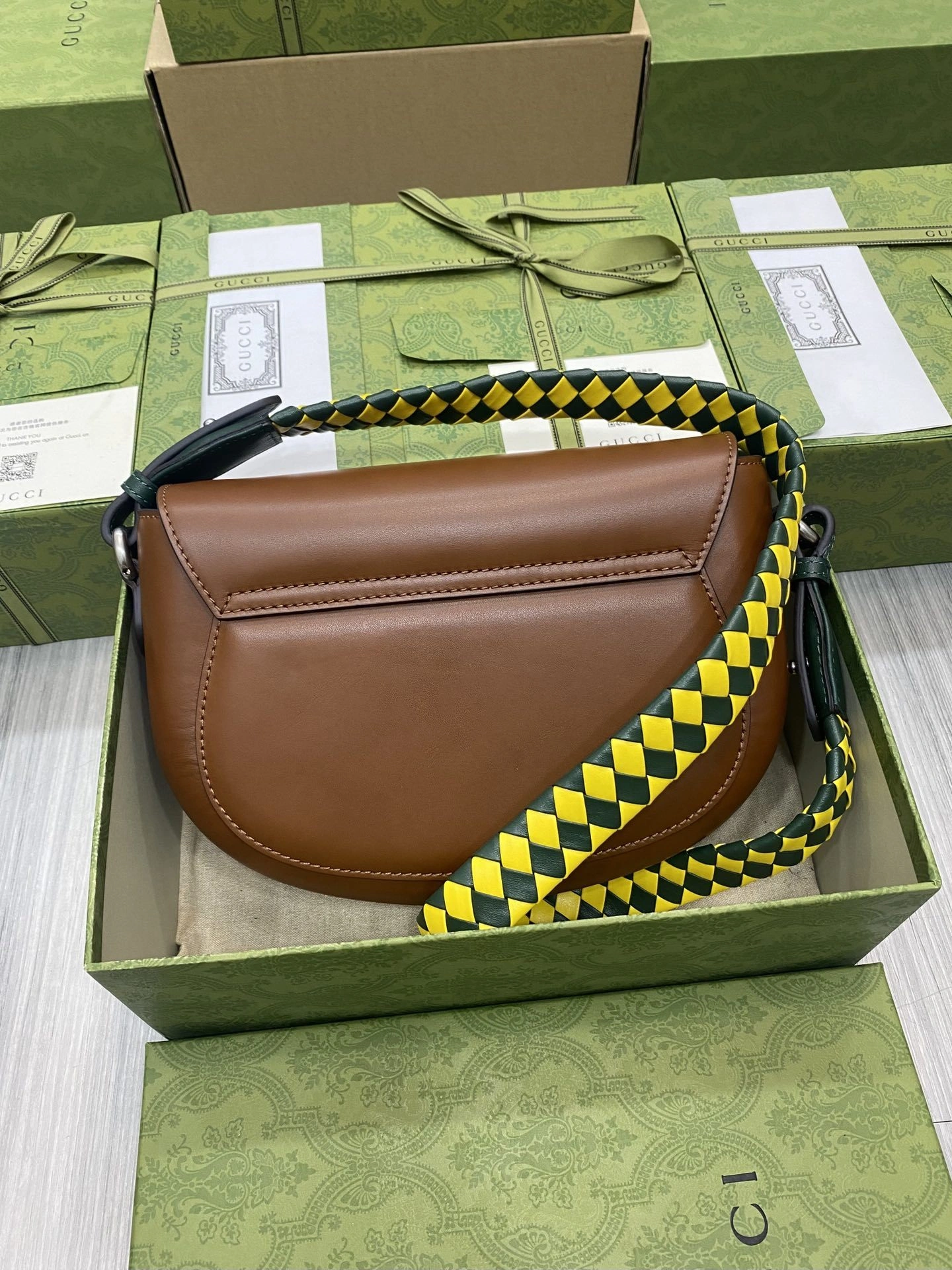 MOMO-- 679540-UD0WN-2598 high quality version item：C-B007F1870R