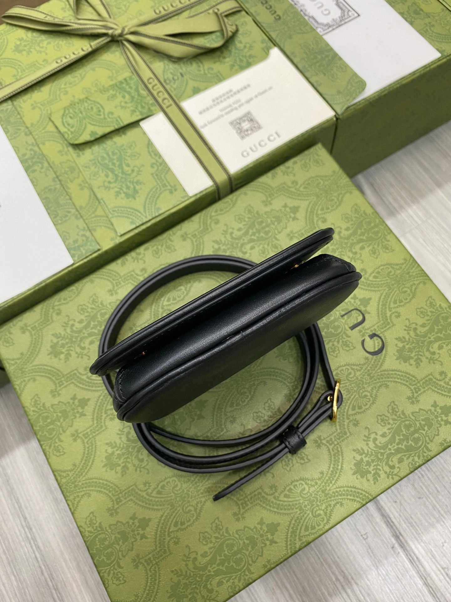 MOMO-- 698635-UXX0G-1000 high quality version item：C-B007F1838R