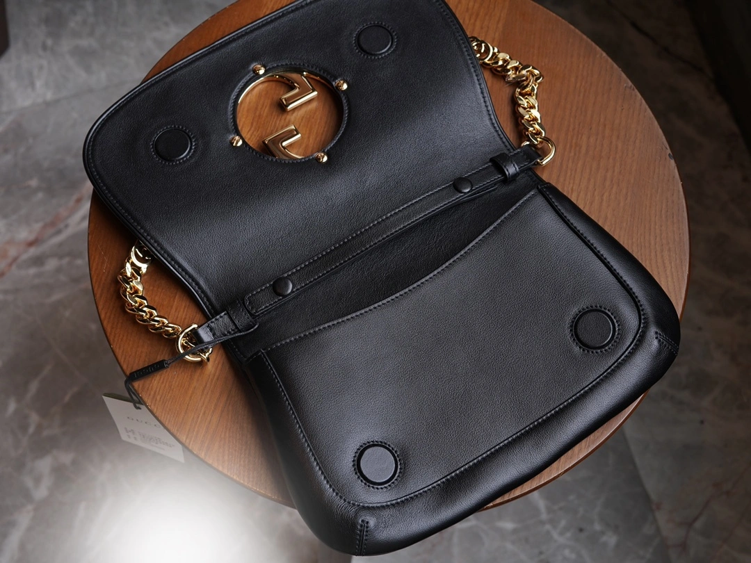 MOMO-- 699268-UXX0G-1000 high quality version item：C-B461H1120Q