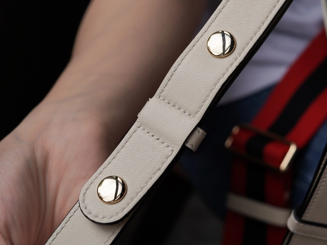 MOMO-- 699409-UXWBG-9109 high quality version item：C-B461H1622Q