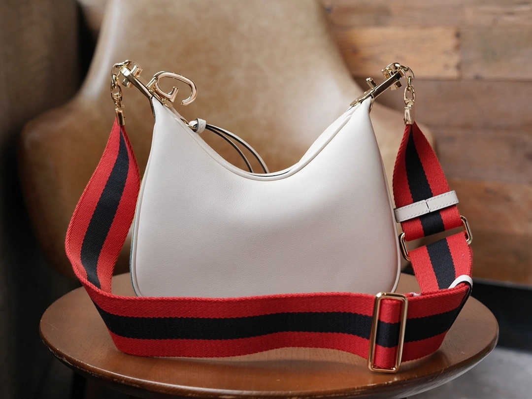 MOMO-- 699409-UXWBG-9109 high quality version item：C-B461H1622Q