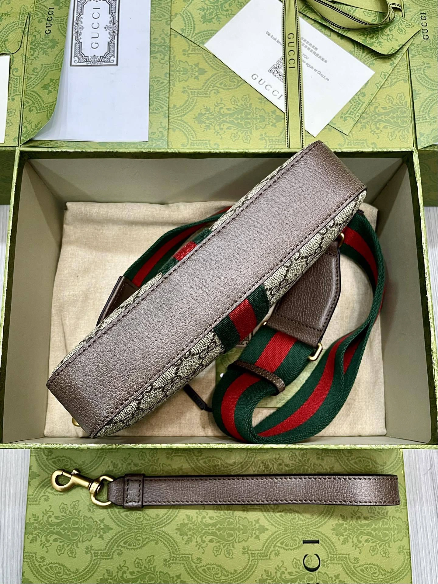 MOMO-- 699439-9C2ST-8920 high quality version item：C-B007F1830R